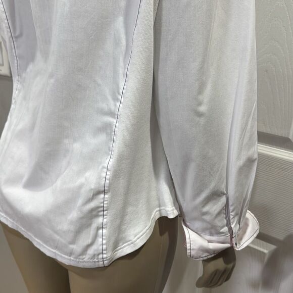 JUST WHITE BLOUSE. WHITE/BLUSH/GREY. - Picture 6 of 12